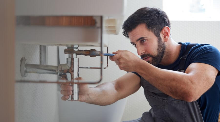 Professional water heater installation services in Rockland, MI